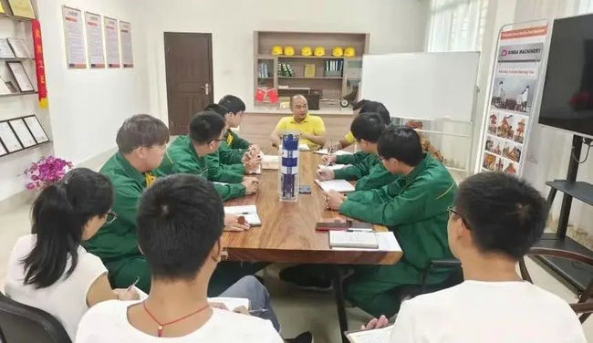信达机械叶文城获评2021年度“名师带高徒”活动“泉州市好师傅”称号